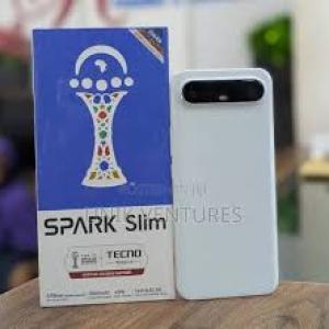 Tecno Spark Slim (256+8)