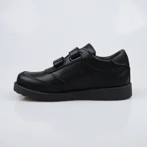 Crabkids leather school shoes, in a double-strap Velcro closure and a sturdy rubber sole.