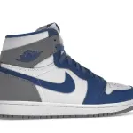 Air Jordan 1 Retro High OG "True Blue in a distinctive blend of materials and shades