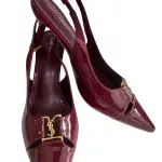 Channel Pointed Toe in a Gold-tone