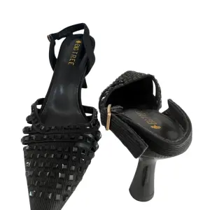 Bigtree Black Heels pointed Toe, a slingback design.