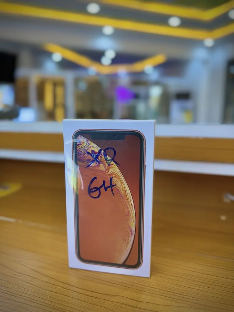 Apple iPhone XR with 64GB package in box