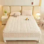 3 pcs Set Taffeta Velvet Fitted Bedsheet- kingsize Size