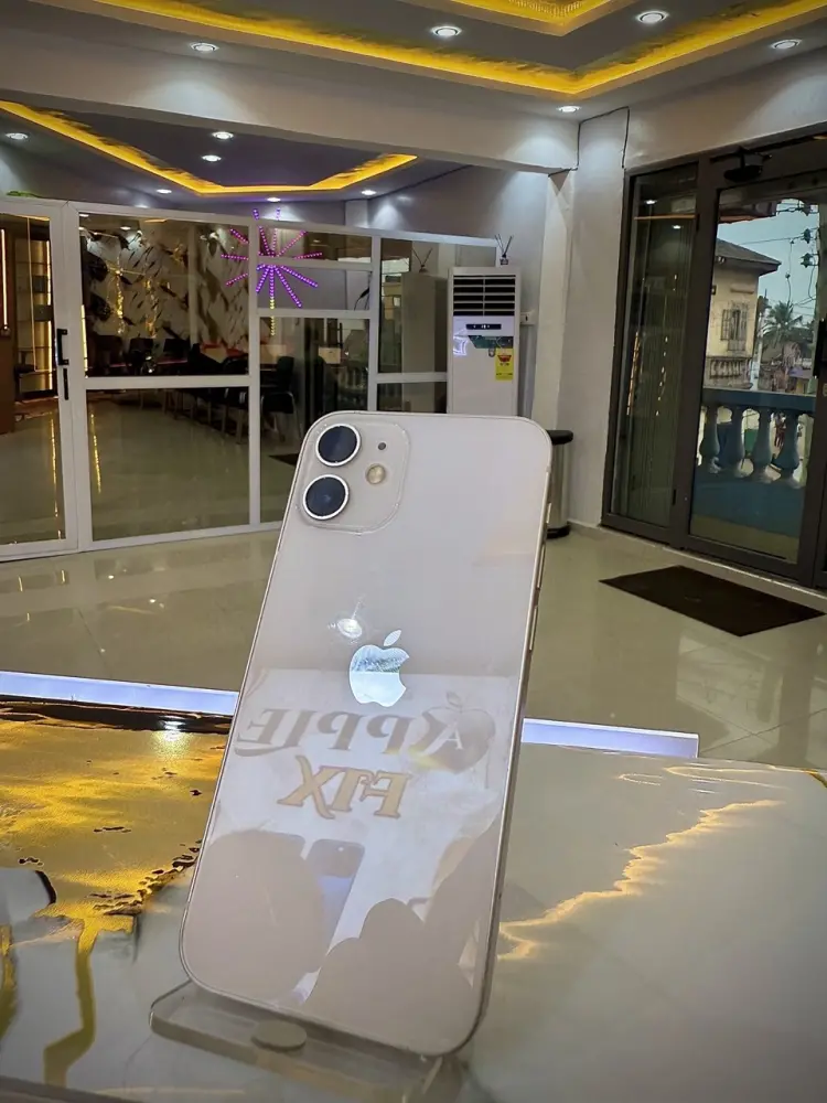 iphone 12 mini 64GB UK Used White