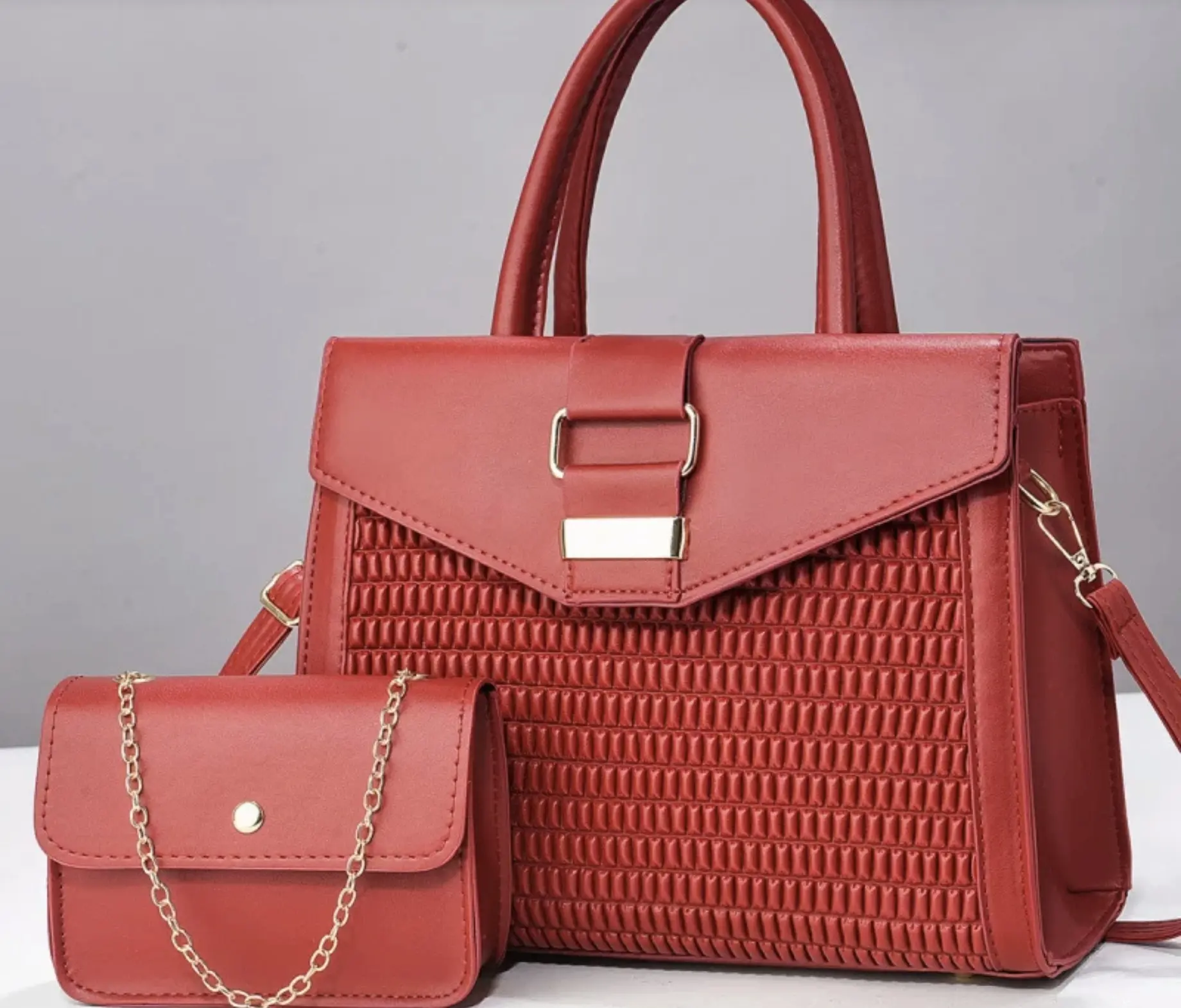 Fashionable Ladies bag for special ocassions